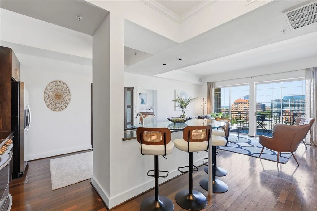 3225 Turtle Creek Boulevard 1220, Dallas