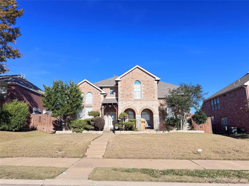 4013 Greenfield Drive, Richardson