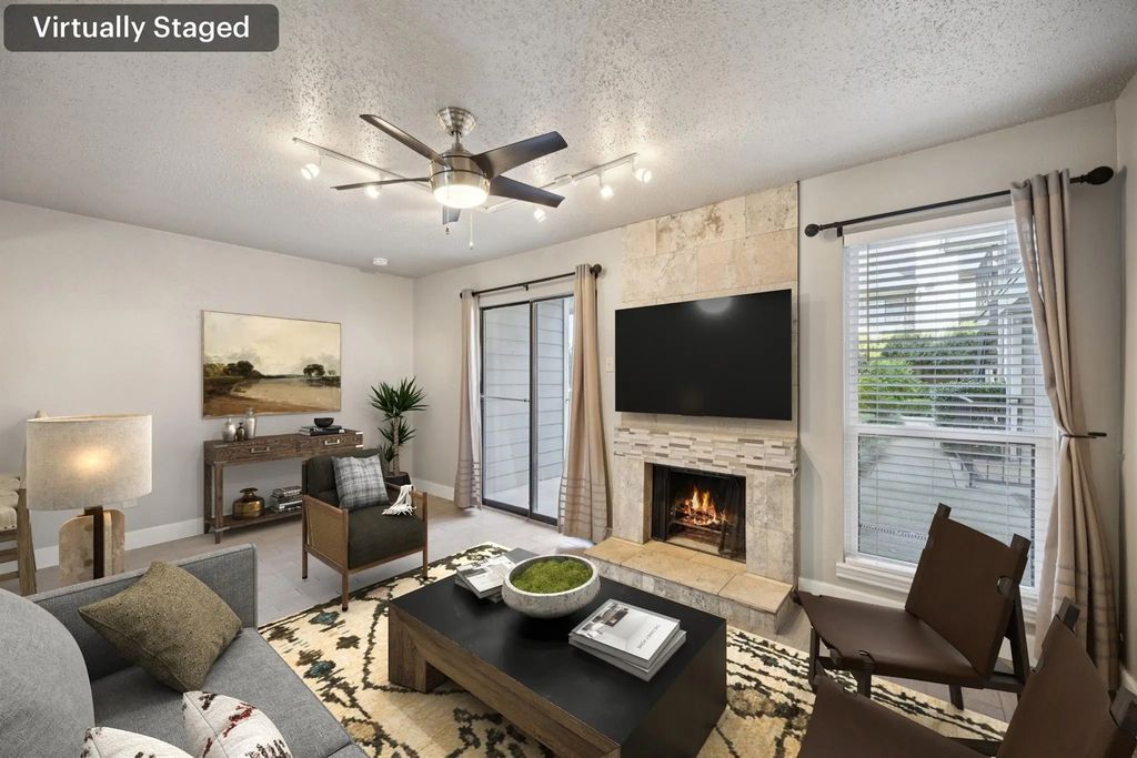 1503 N Garrett Avenue 111, Dallas