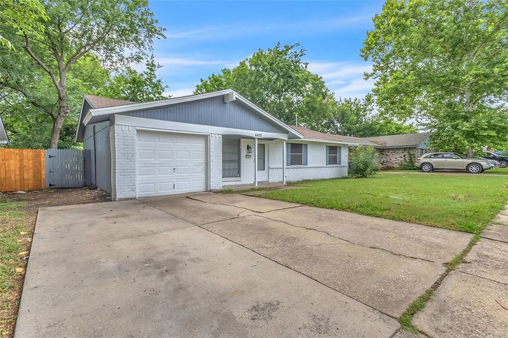 6470 Tumbling Creek Trail, Dallas