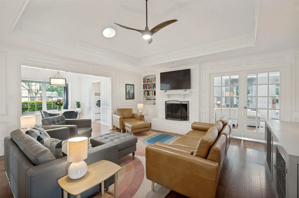 230 Ridgebriar Drive, Double Oak