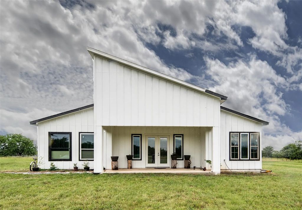 141 Wheelis Loop, Decatur