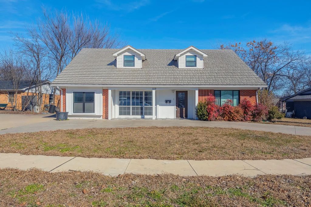 109 W Marguerita Drive, Garland