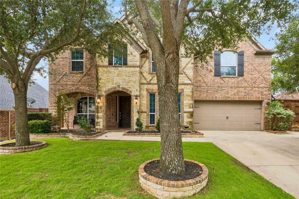 8109 Caelan Court, McKinney