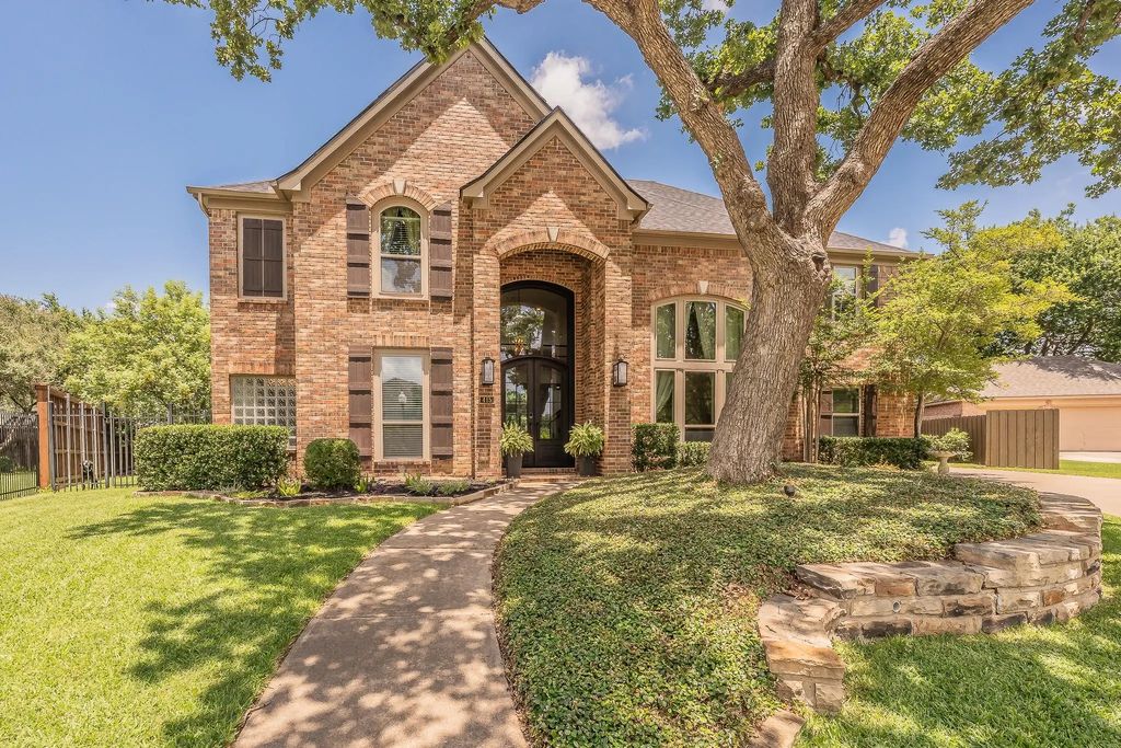 415 Thistle Court, Southlake