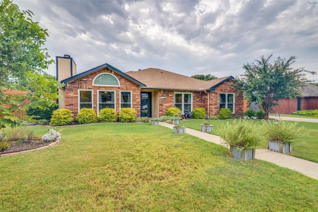 6512 Coral Lane, Sachse