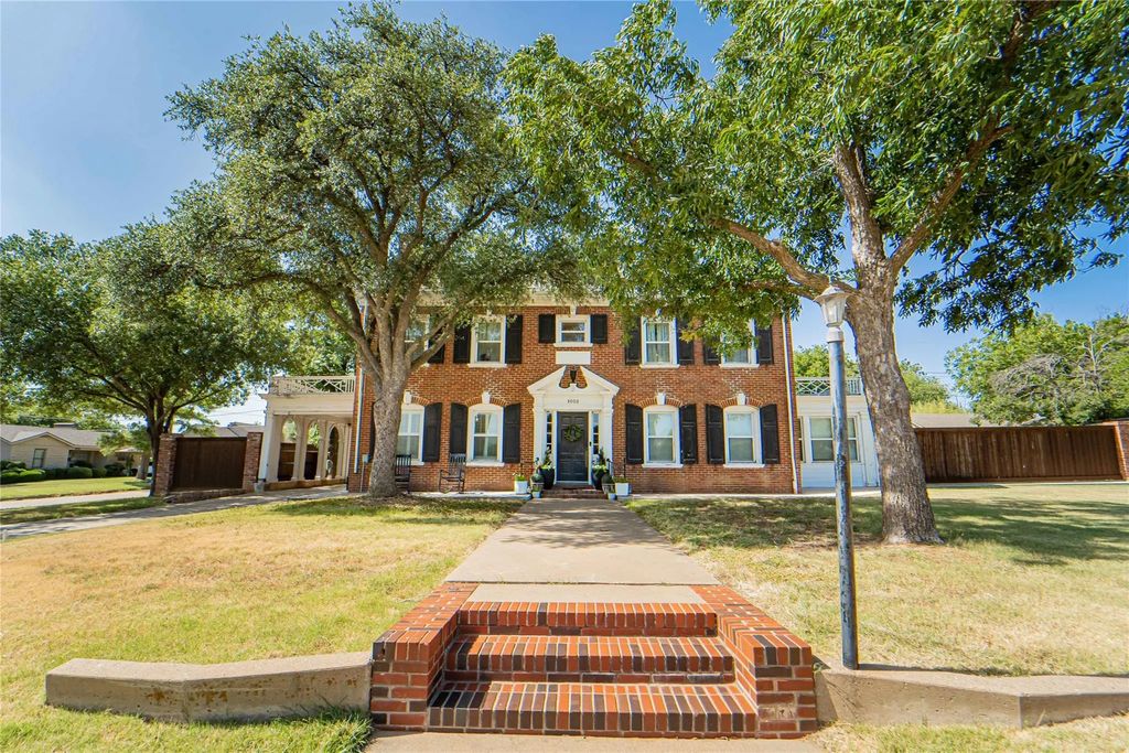 1002 E Lindsey Street, Breckenridge