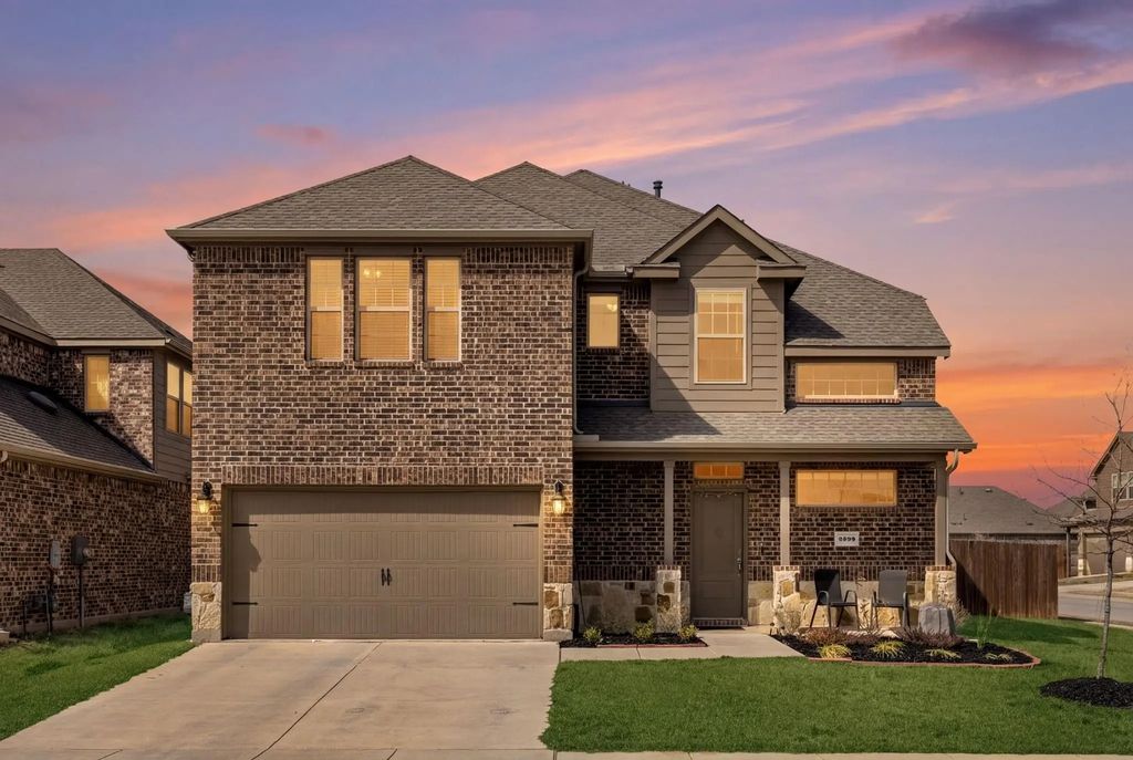 3839 Tack Room Road, Aubrey