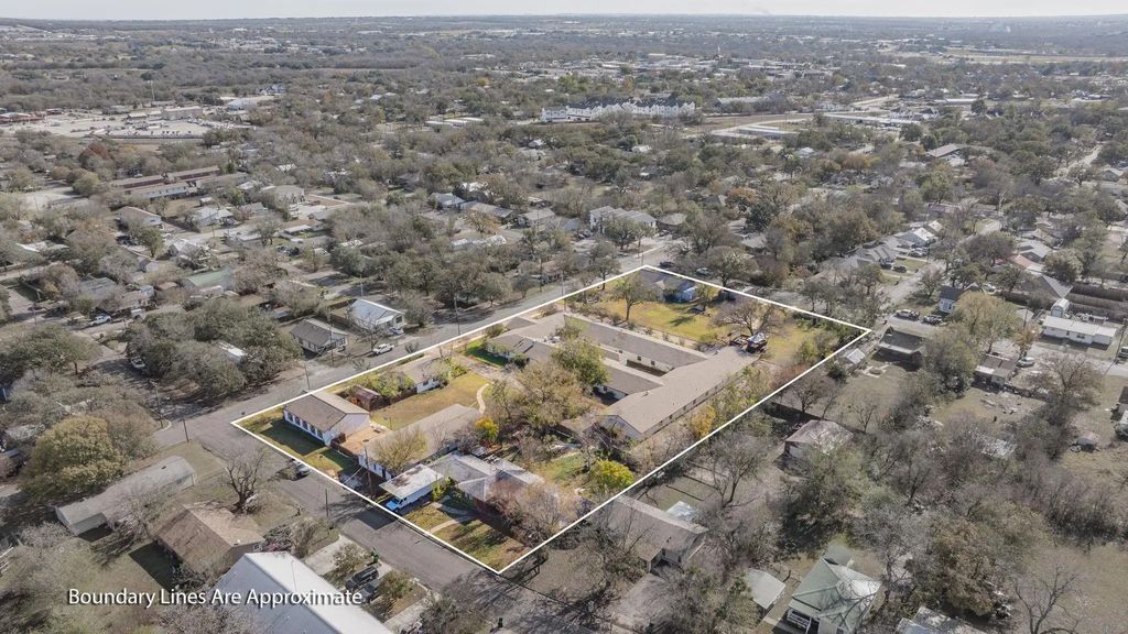 1100 N Mccart Street, Stephenville