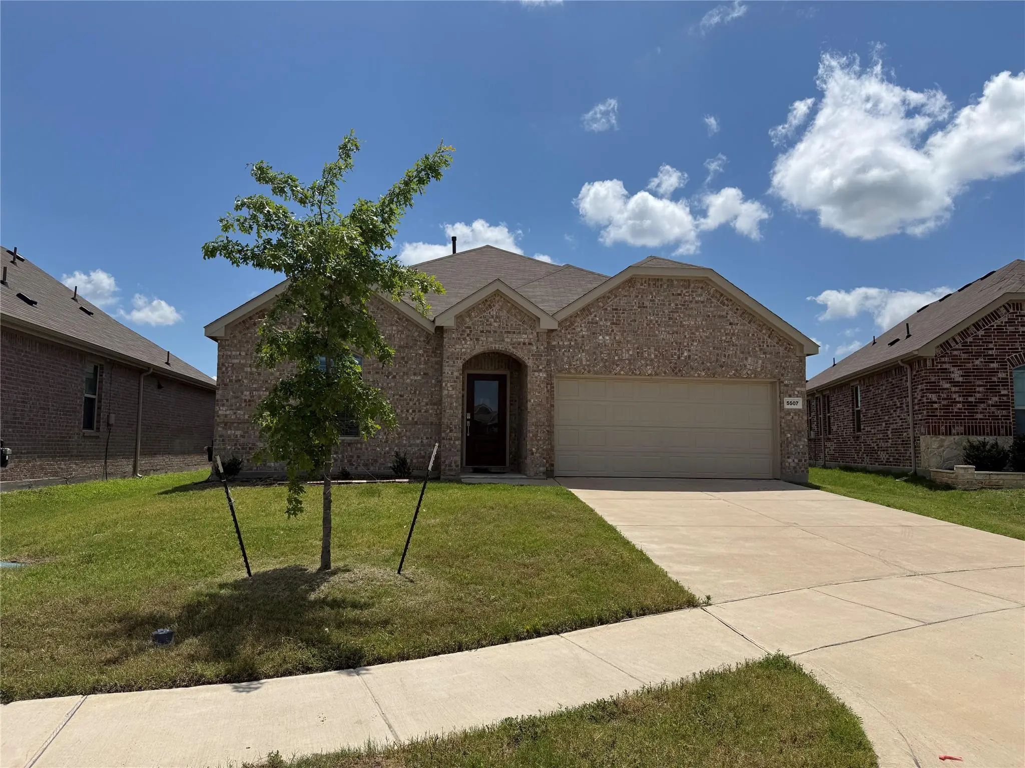 Photo of Listing #21303516
