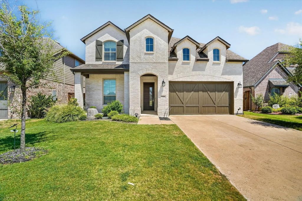 1501 Misty Pasture Way, Mansfield
