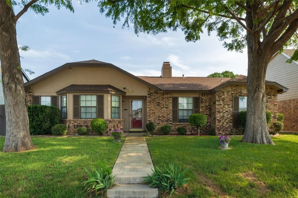 4304 Ireland Drive, The Colony