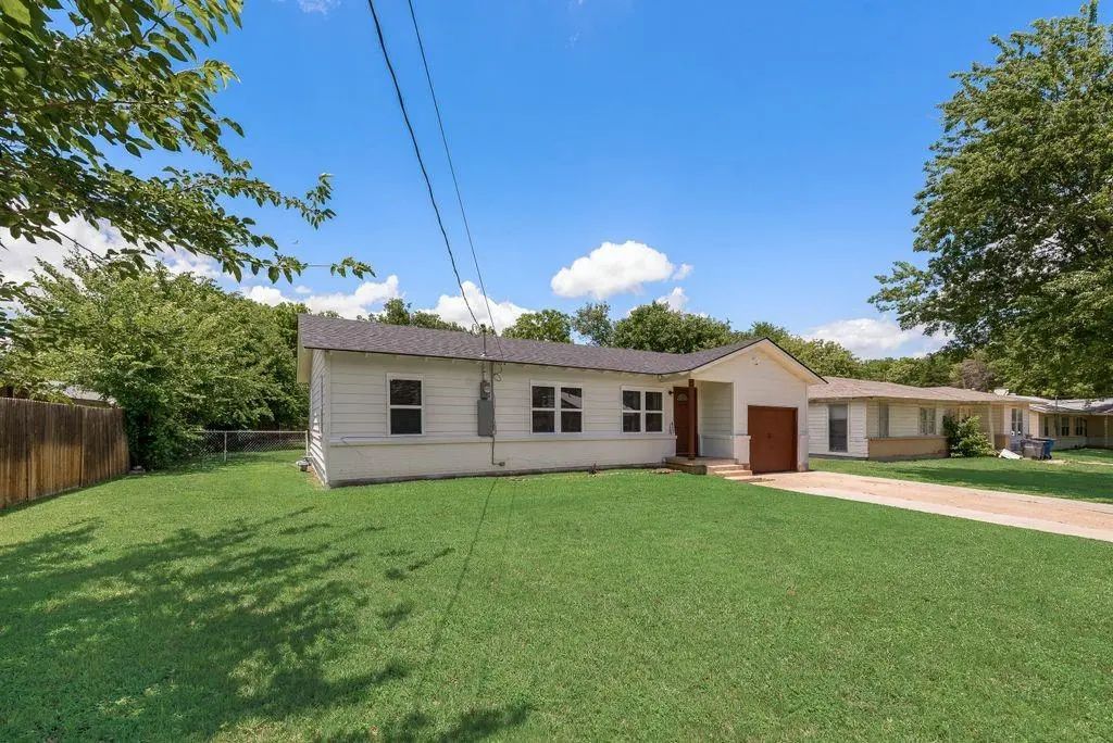 827 Taylor Street, Lancaster