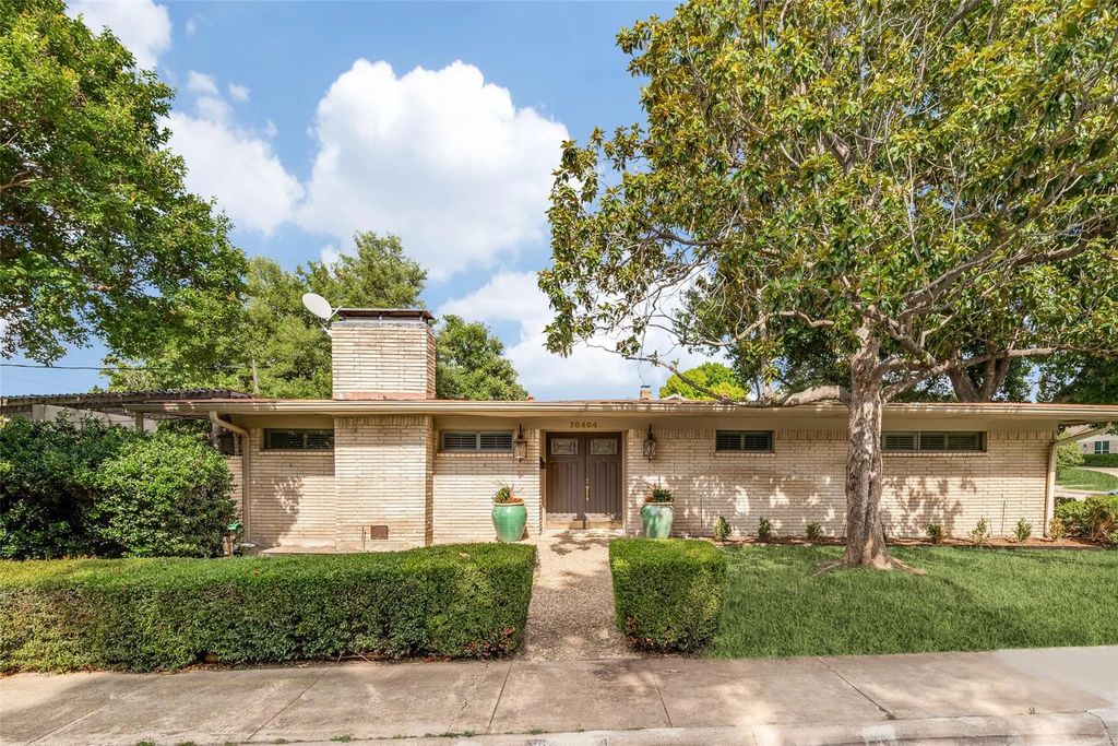 10404 Boedeker Street, Dallas