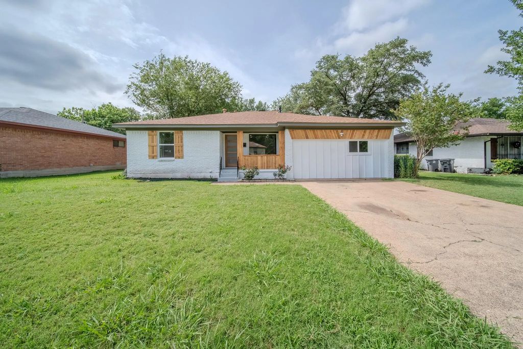 6734 Seco Boulevard, Dallas
