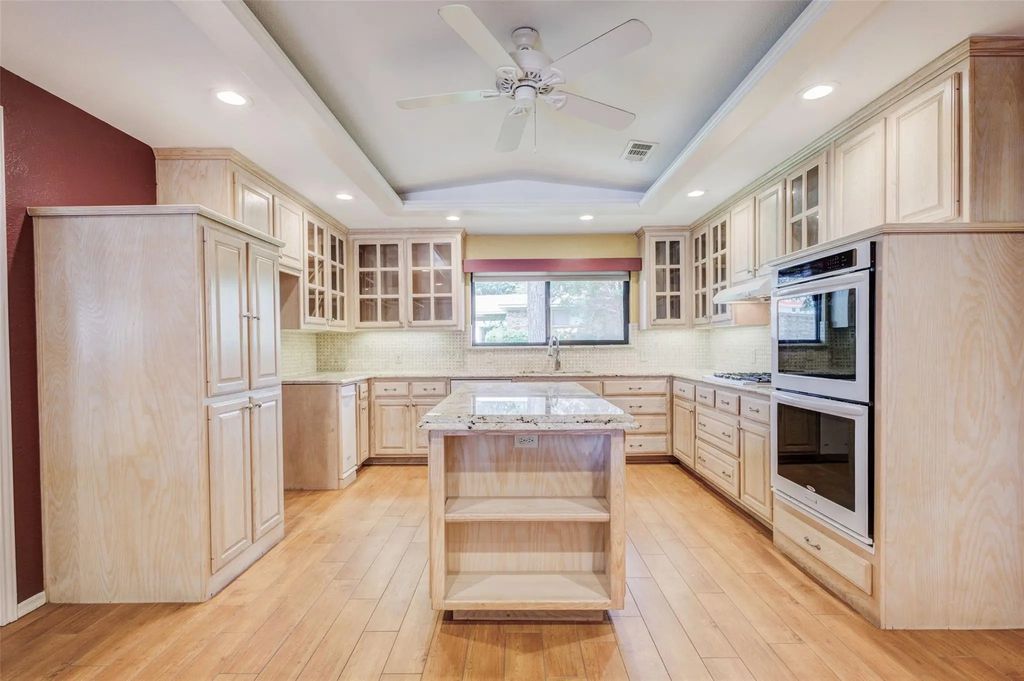 200 Westpark Drive N, McKinney