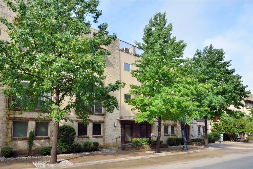 2309 Clark Street, Dallas