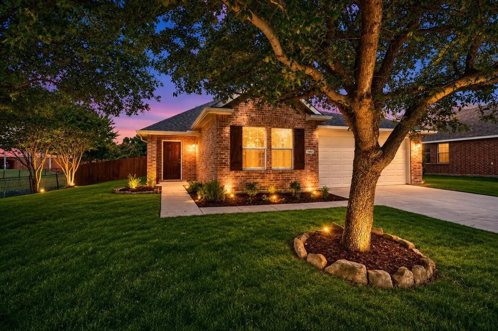 1060 Canterbury Drive, Prosper