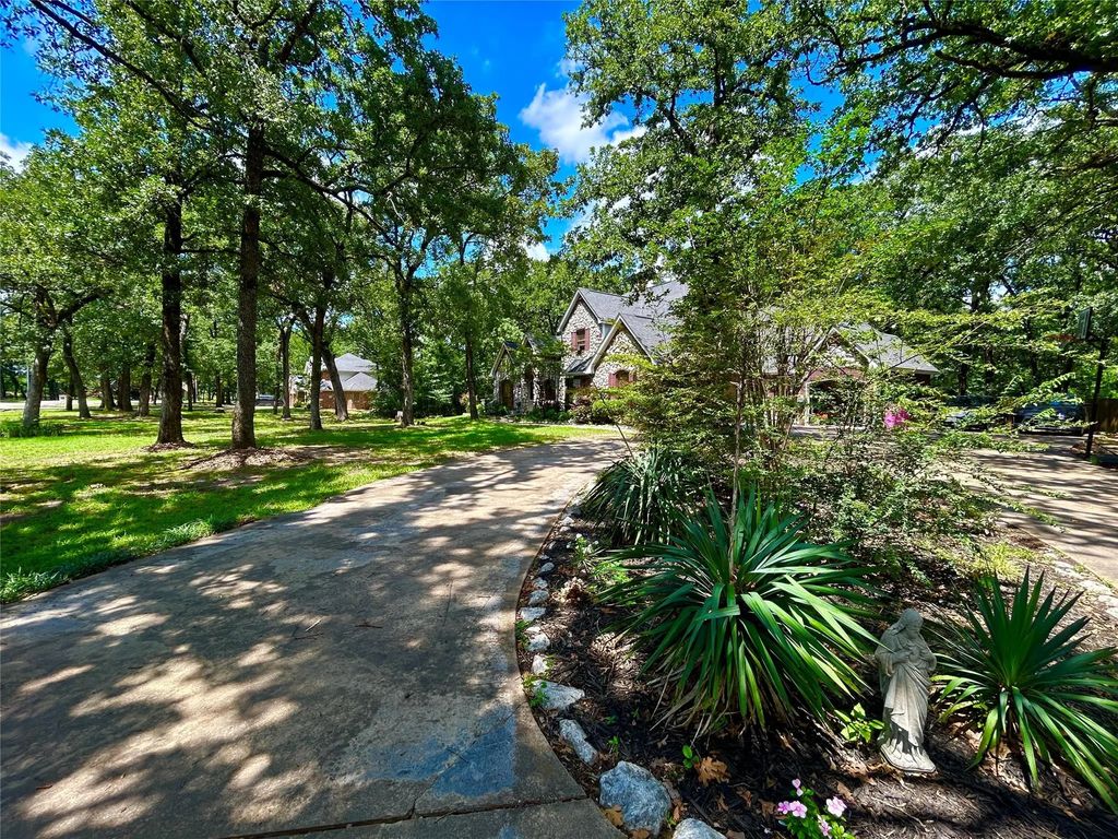 231 Turtle Creek Drive, Sulphur Springs