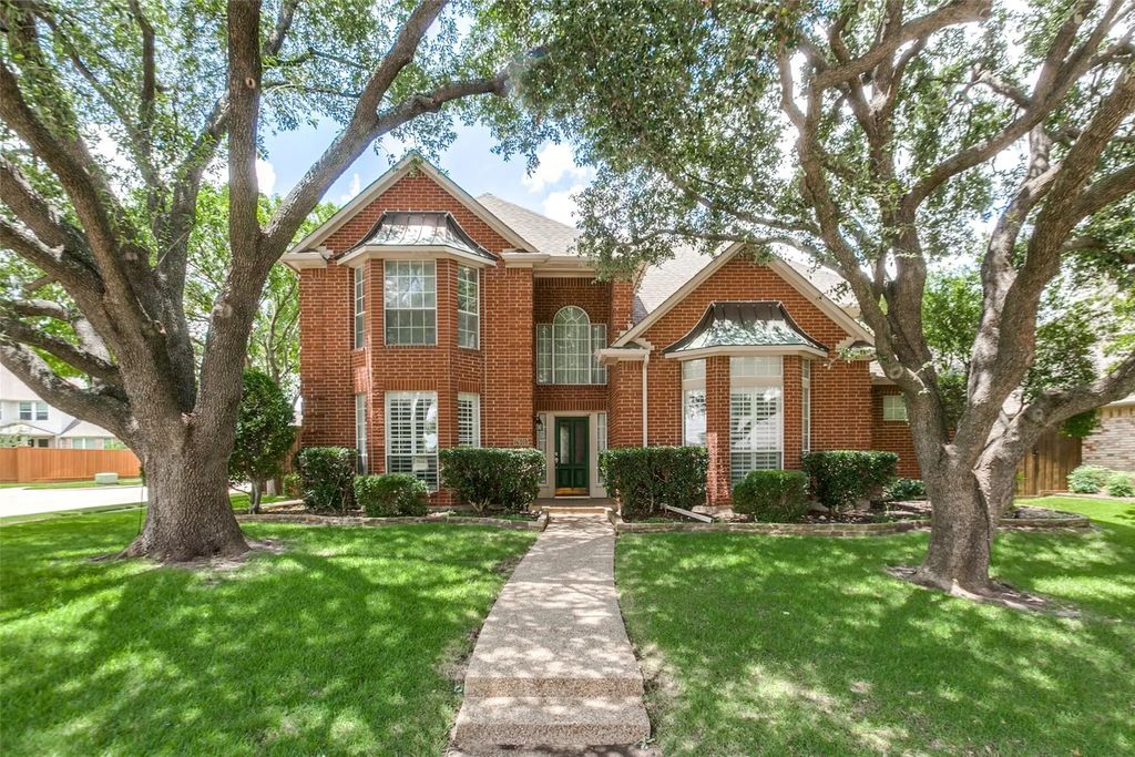 2601 Courtside Lane, Plano