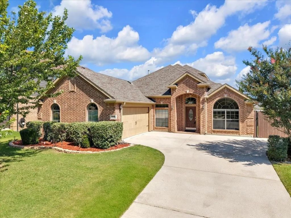 6940 Bent Spur Drive, Fort Worth