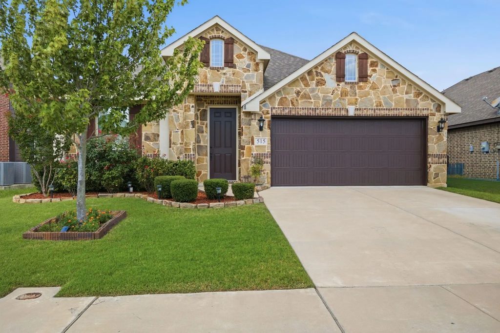 515 Lakeview Drive, Alvarado