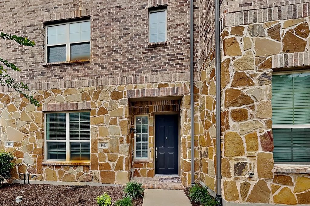 4417 Benton Lane, Carrollton
