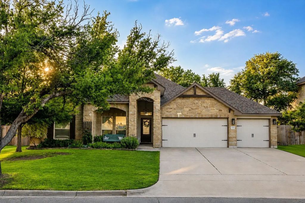 5521 Wisdom Court, Waco