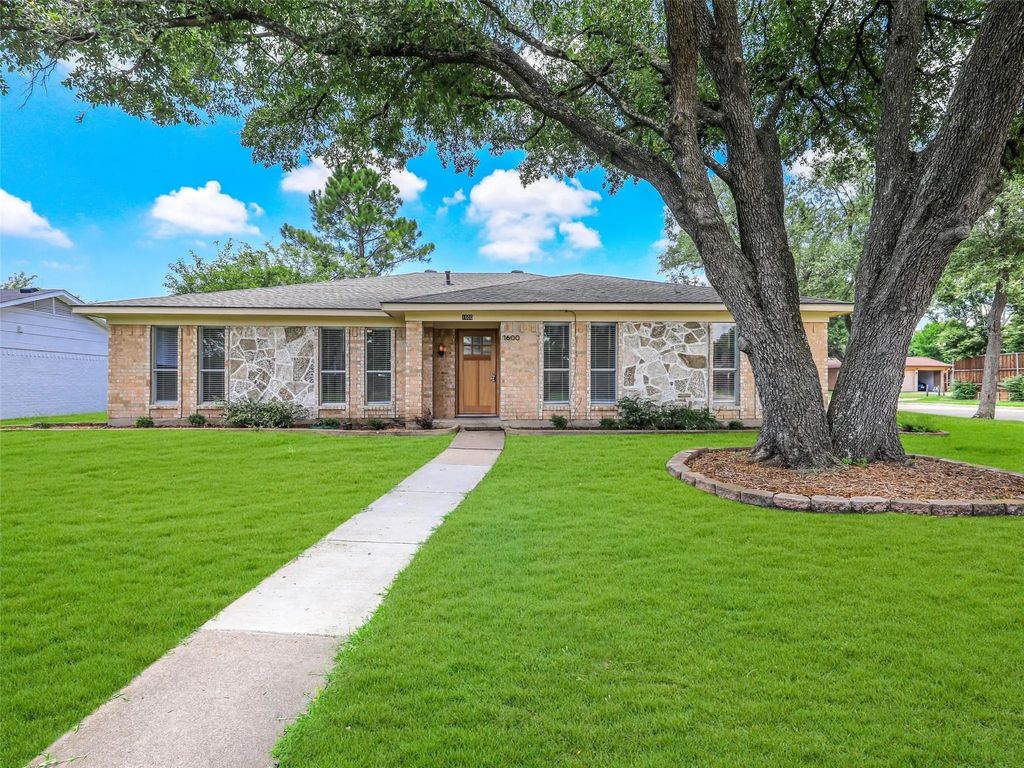 1600 Baltimore Drive, Richardson
