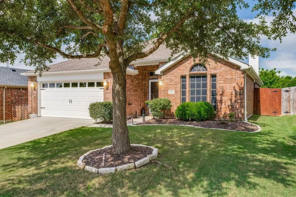 2221 Jocelyn Way, McKinney