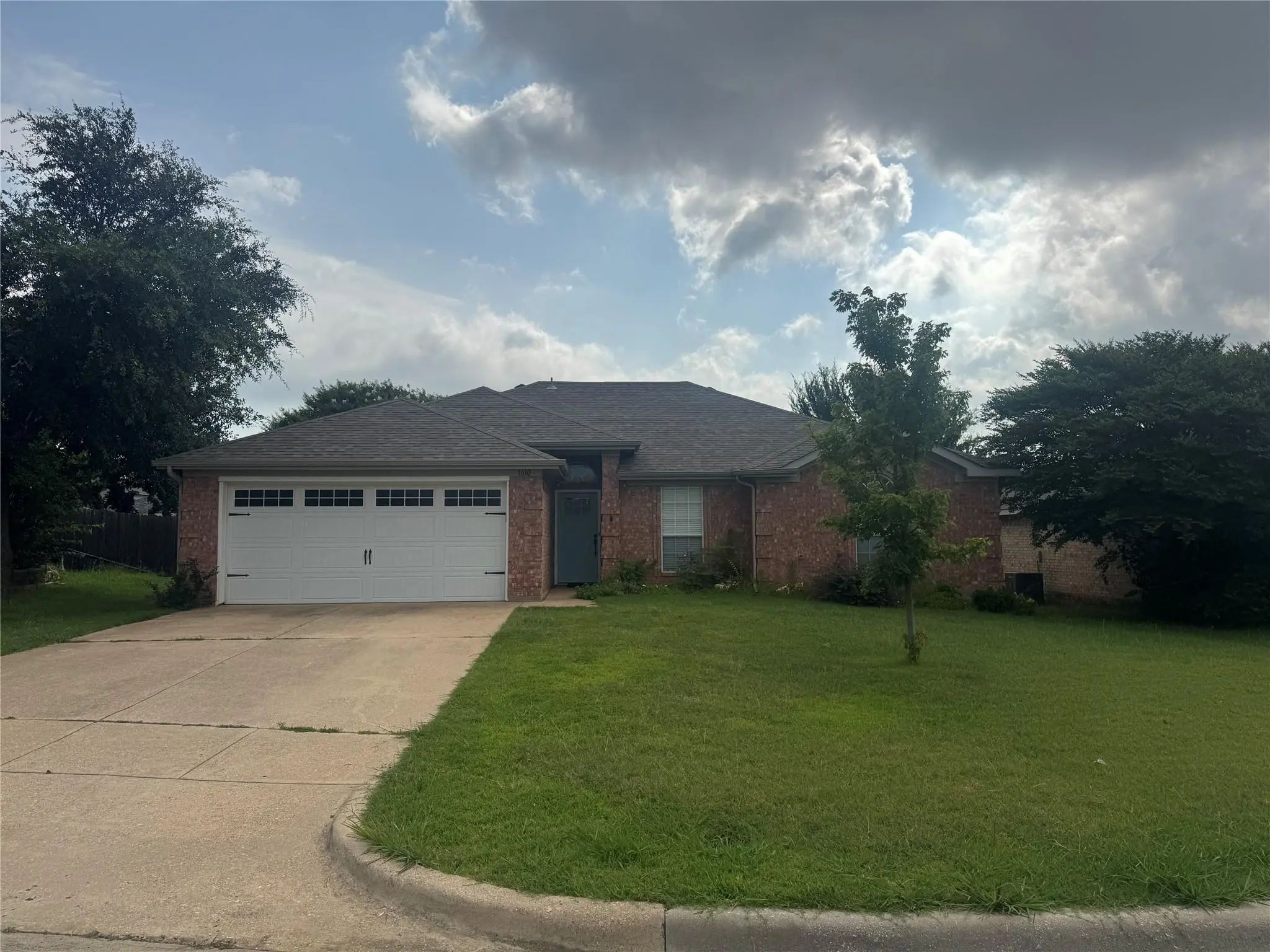 Photo of Listing #21304575
