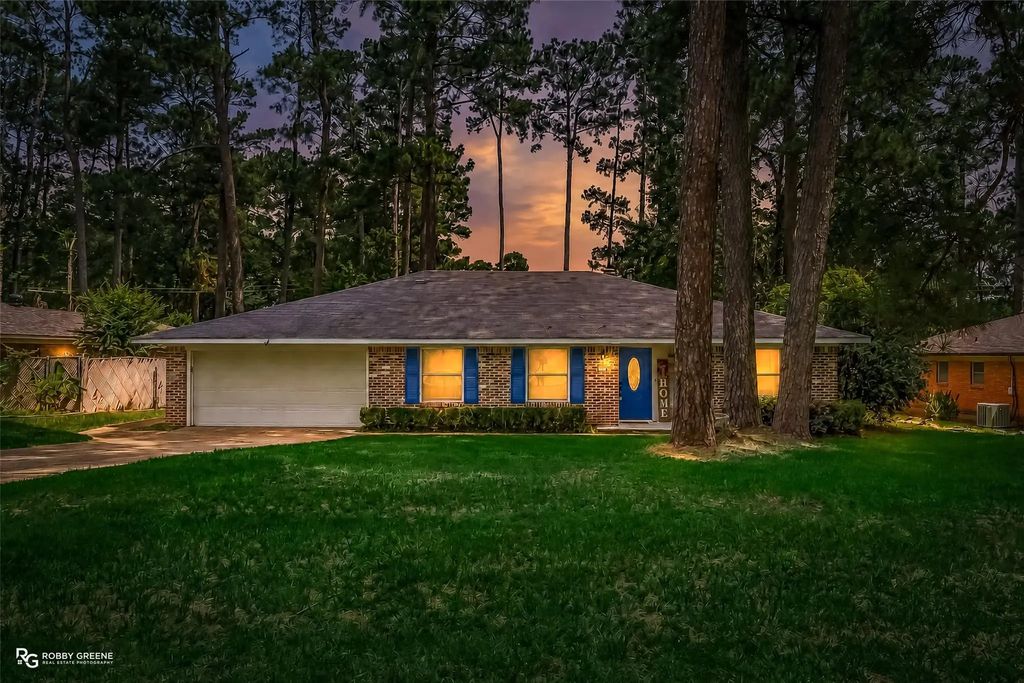 1016 Ridgewood Drive, Shreveport