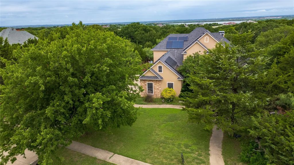 2785 S Lakeview Drive, Cedar Hill