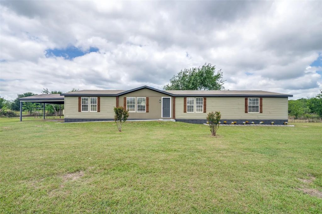 6168 Armadillo Drive, Kemp