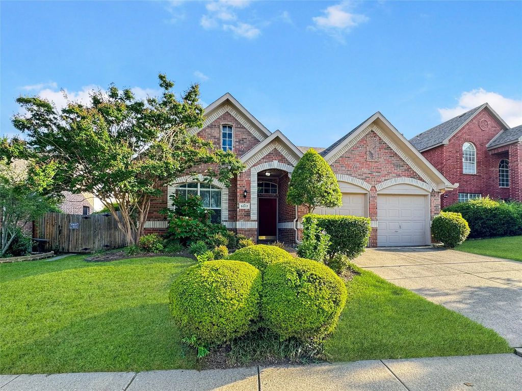 5017 Grampian Way, McKinney