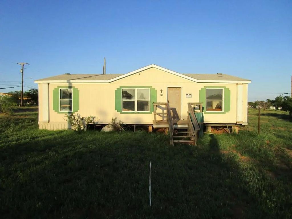 840 Cherry Street, Colorado City