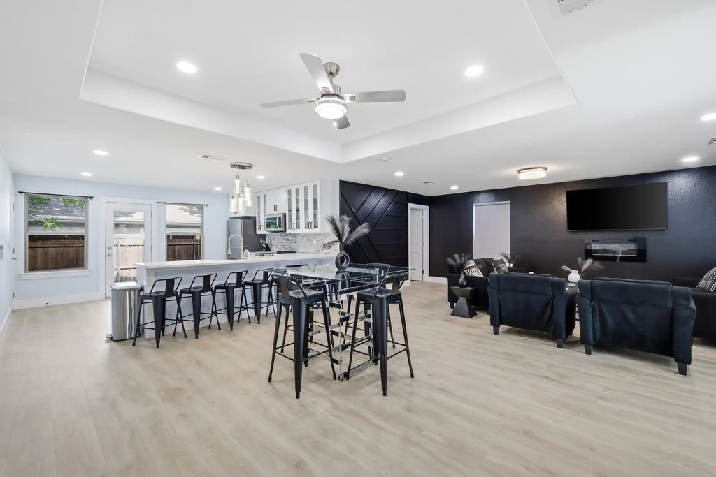 3407 Chicago Street, Dallas