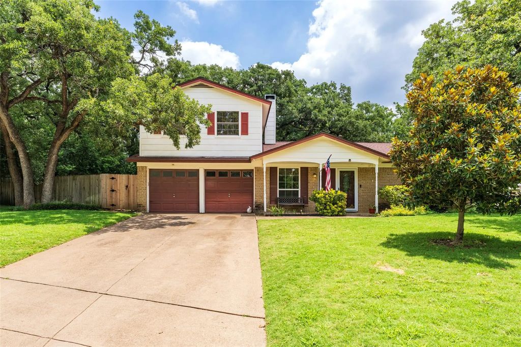 2930 Duff Drive, Arlington