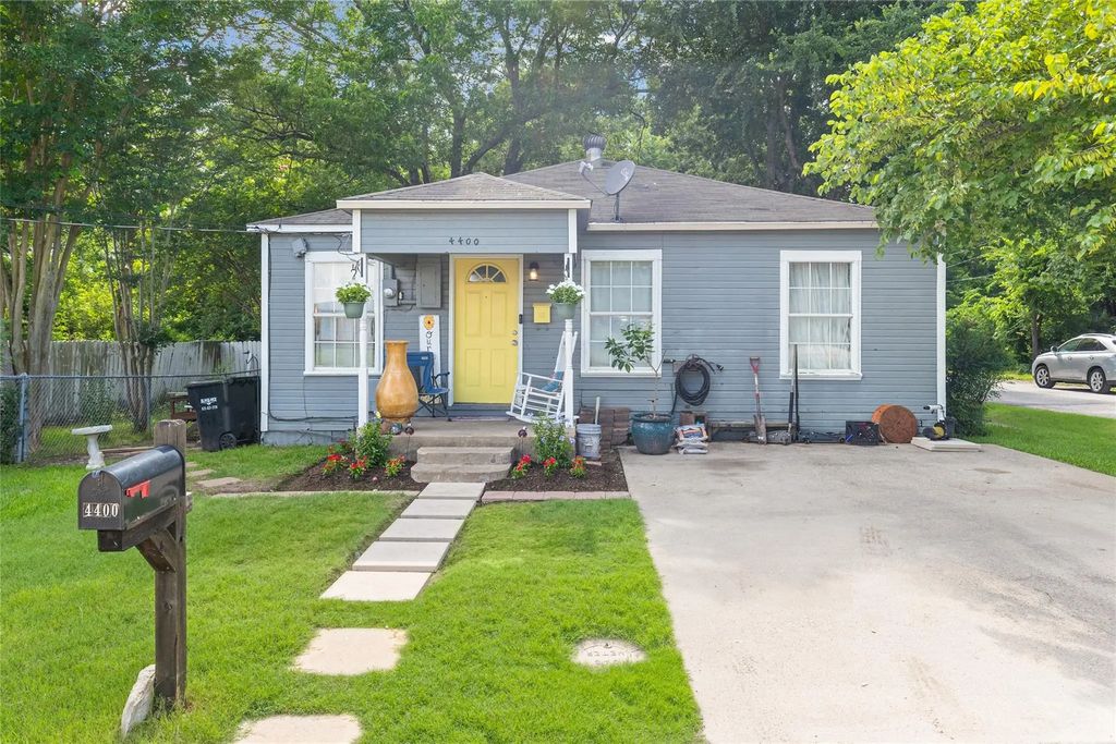 4400 3rd Street, Greenville