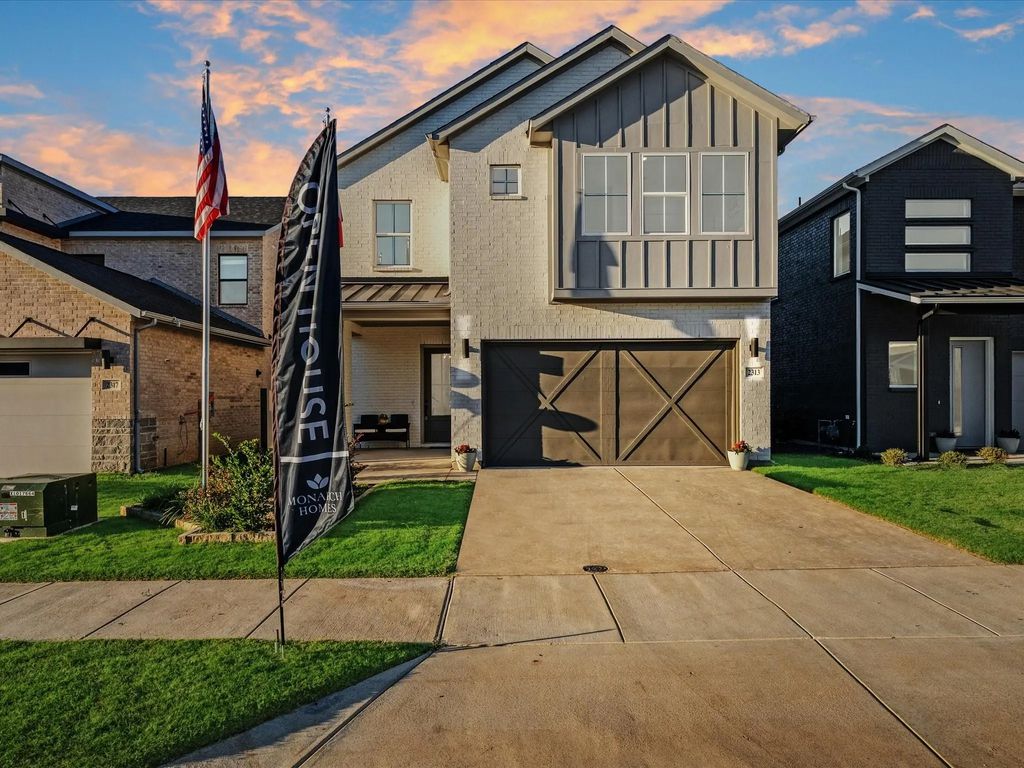 2313 Peters Colony Drive, Little Elm