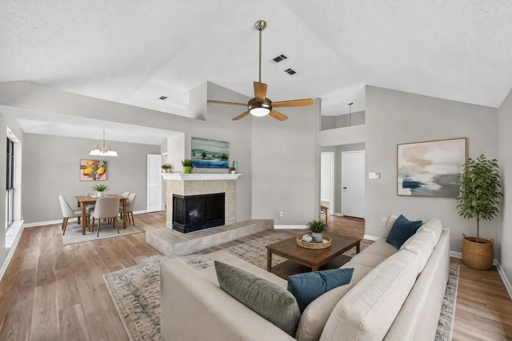 1412 Clover Drive, Allen