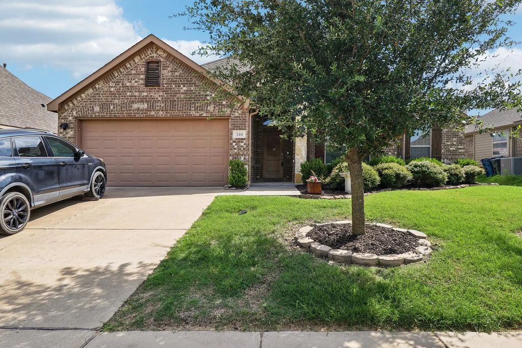 244 Arbury Drive, Forney