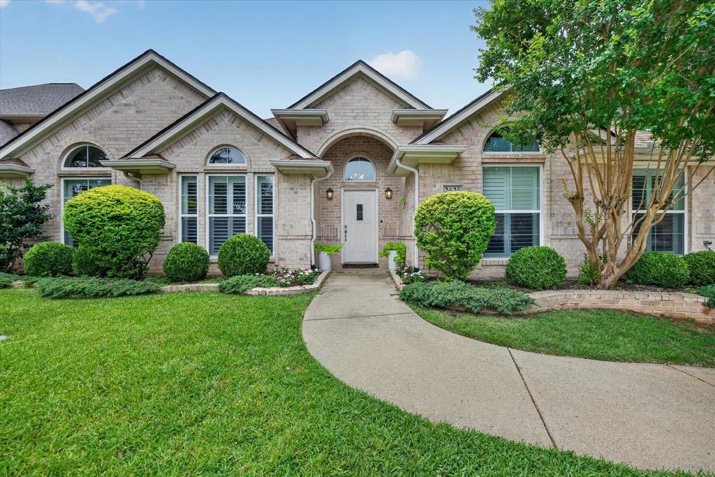 2625 Juniper Lane, Grapevine