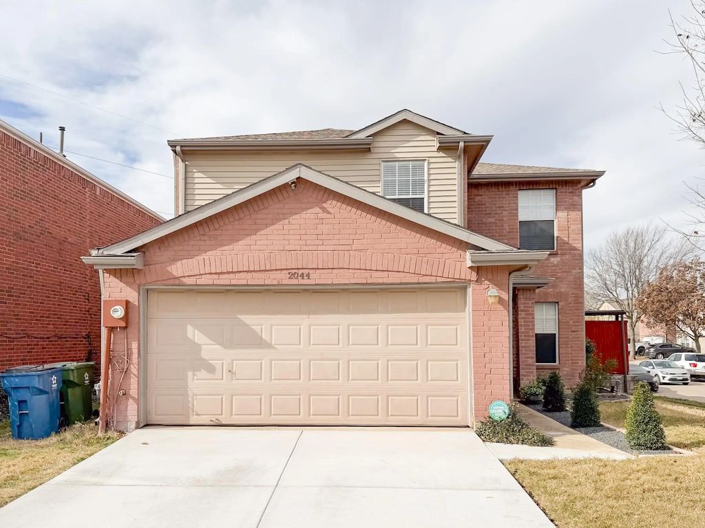 2044 Talon Drive, Lewisville