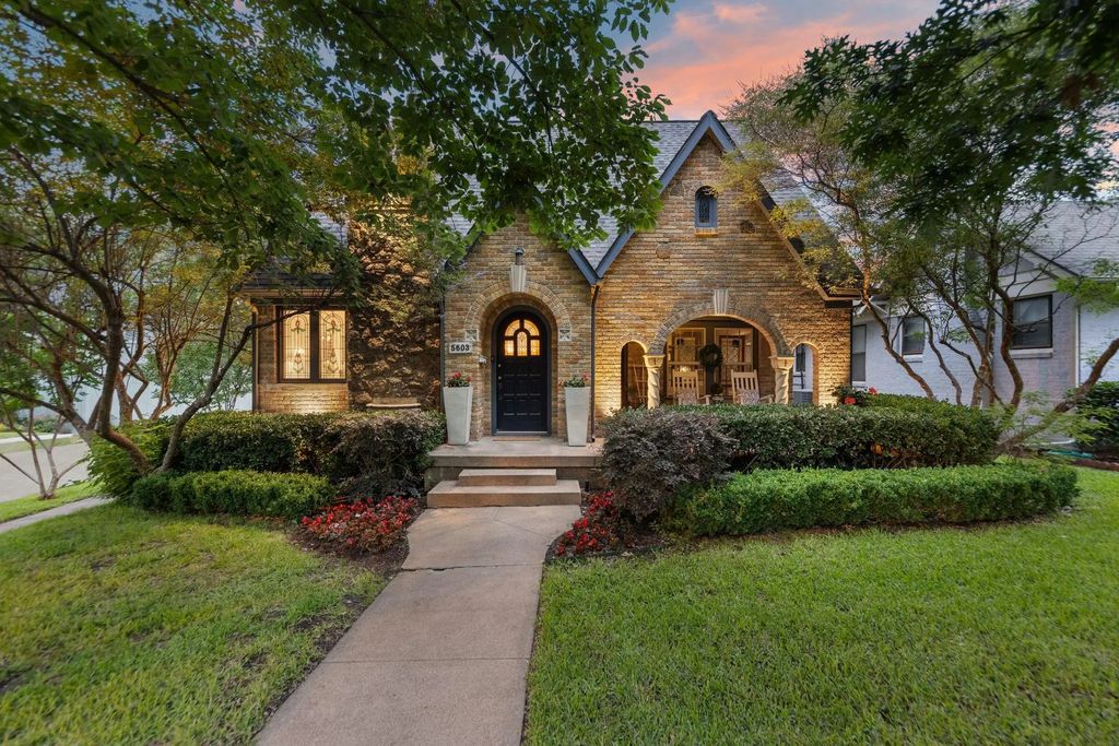 5603 Vanderbilt Avenue, Dallas