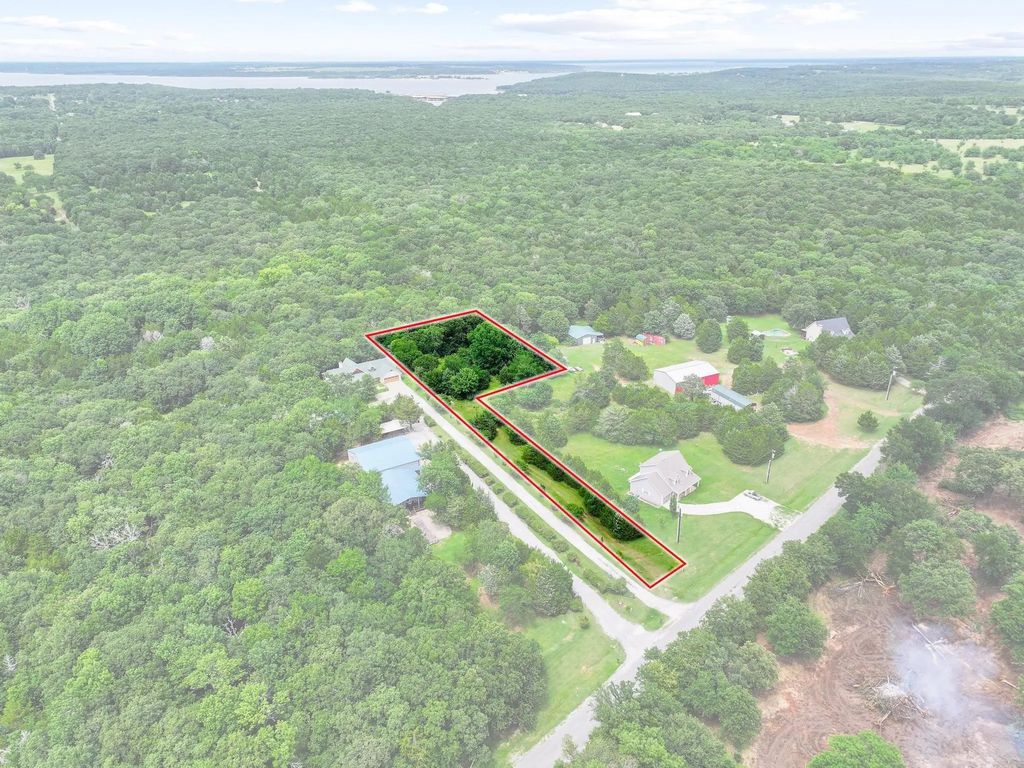 207 Paradise Park Road, Pottsboro