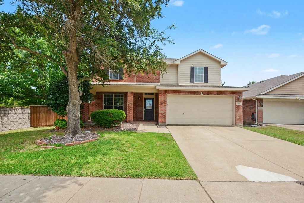 1001 Grimes Drive, Forney