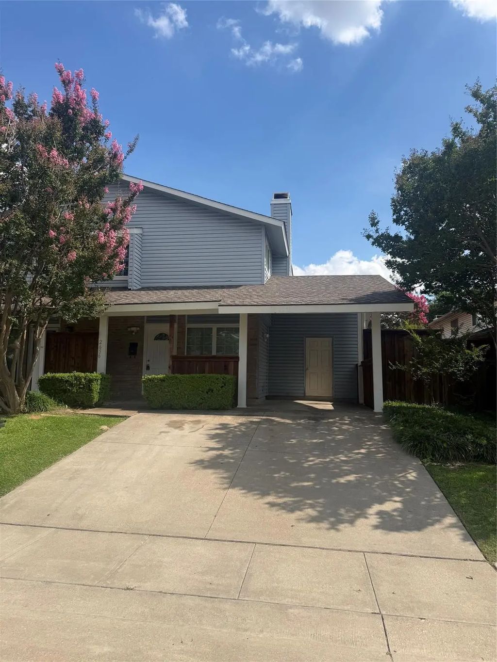 2656 Via La Paloma, Carrollton