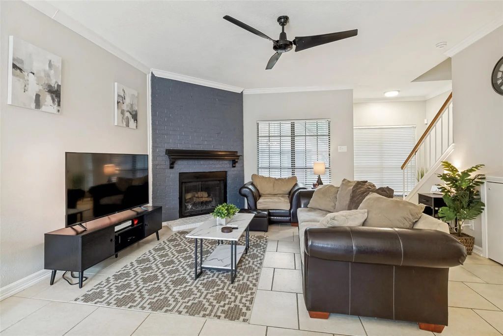 9910 Royal Lane 505, Dallas
