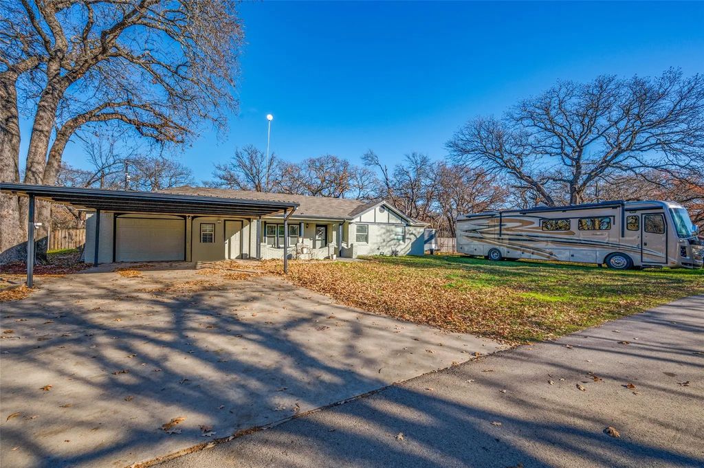 7160 Jay Lane, Azle
